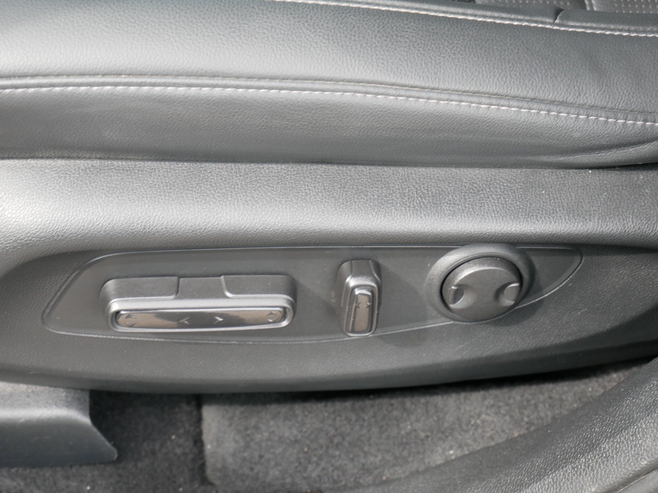 Used 2023 Honda CR-V EX-L image 20