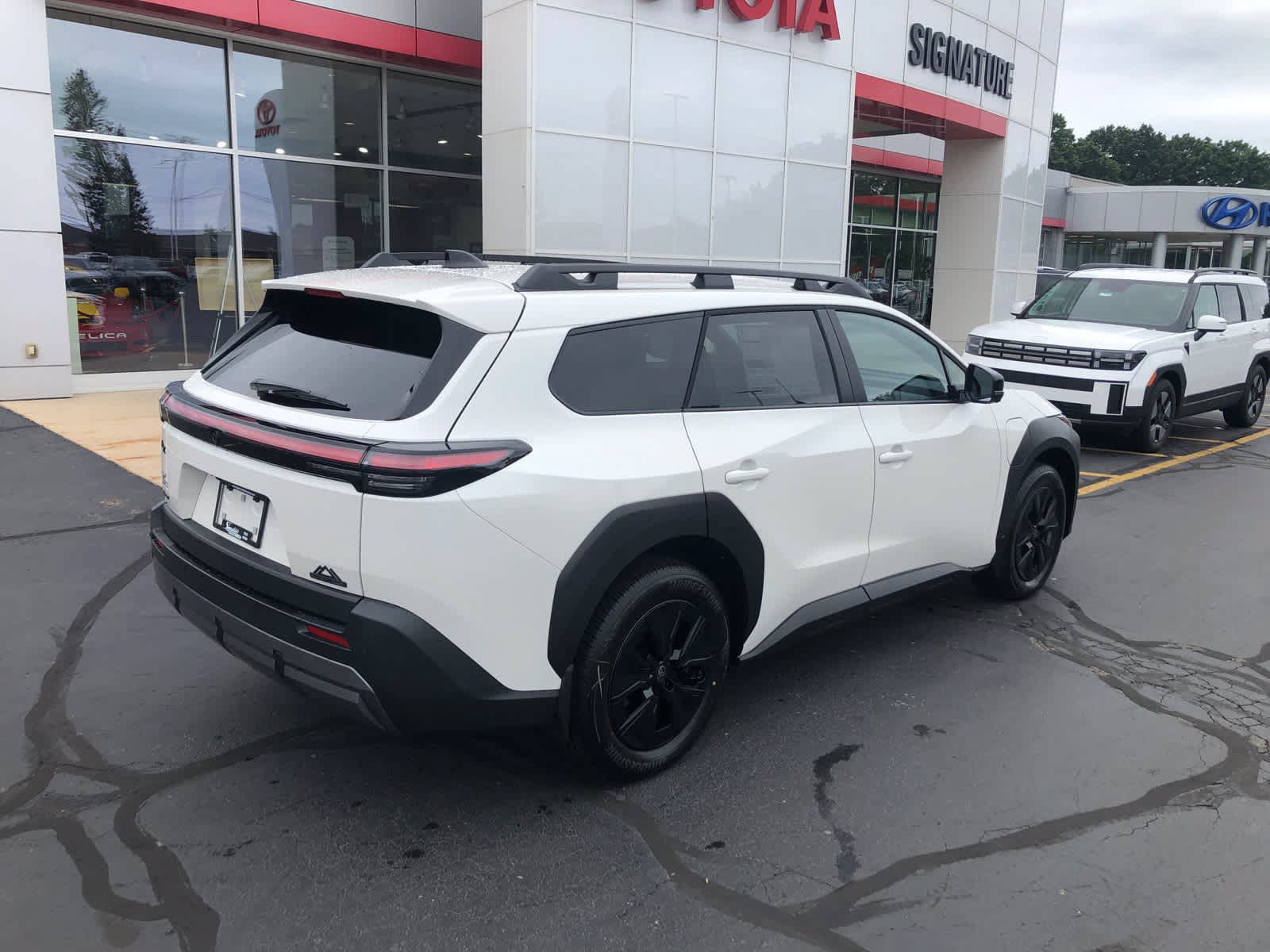 New 2026 Toyota bZ Woodland AWD/4WD image 3
