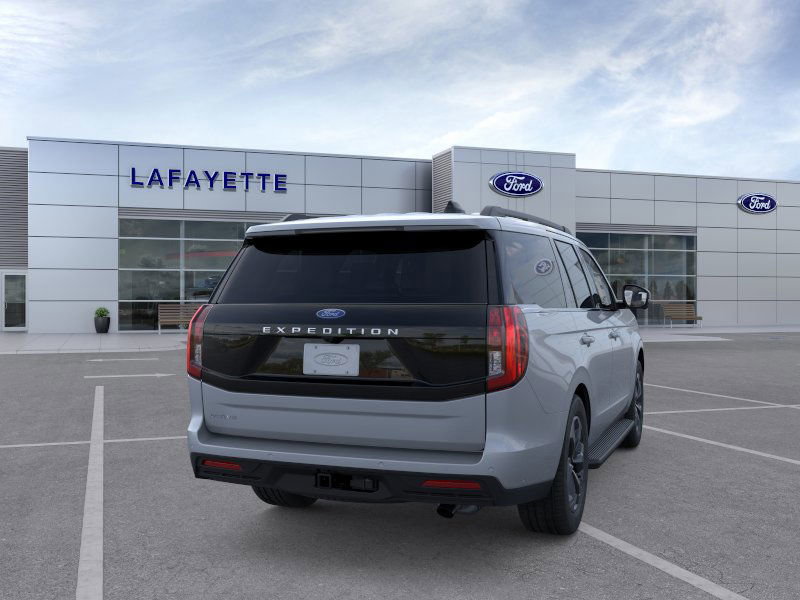 New 2026 Ford Expedition Active image 8