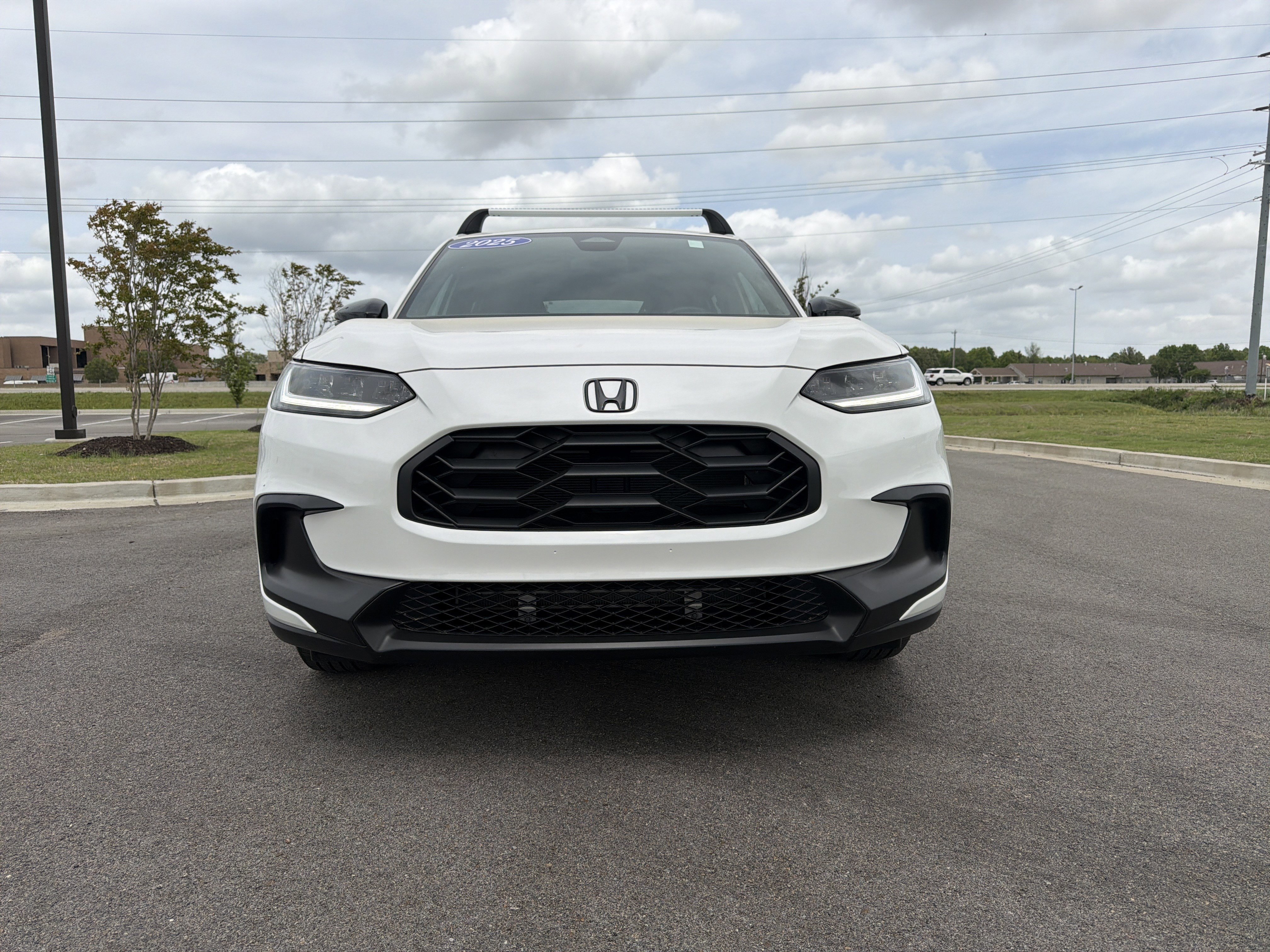 Certified 2025 Honda HR-V Sport image 8