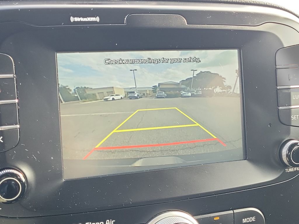 Used 2019 Kia Soul + FWD image 17