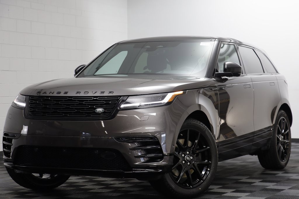 New 2026 Land Rover Range Rover Velar Dynamic SE image 1