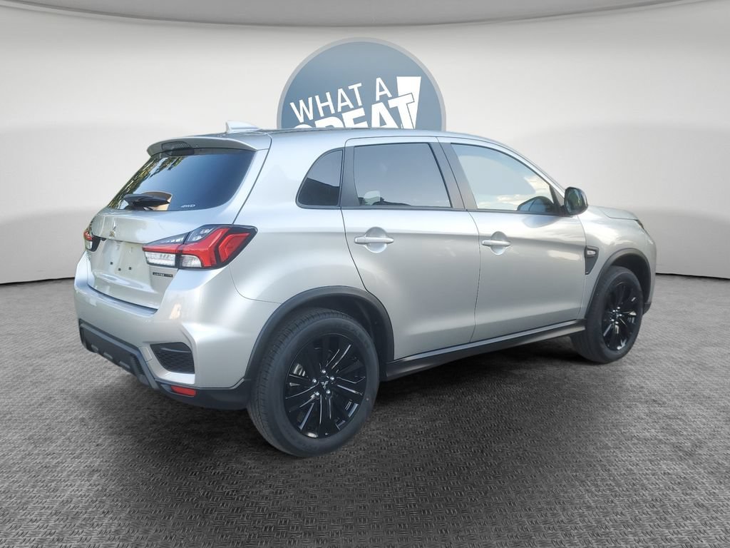 New 2026 Mitsubishi Outlander Sport LE AWD/4WD image 3