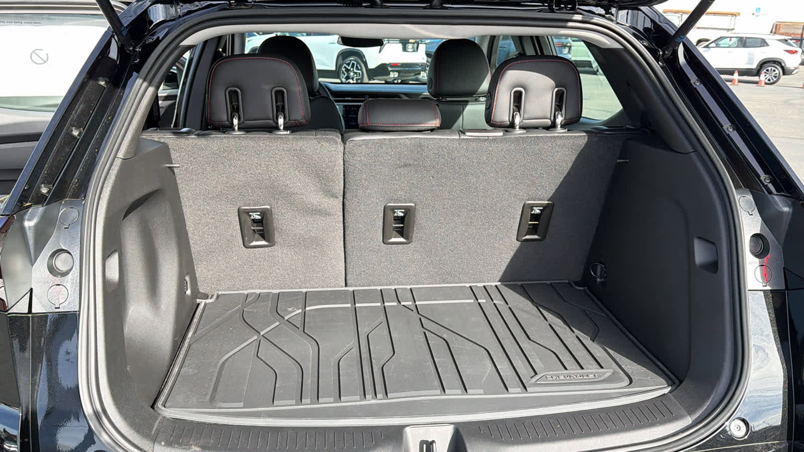 New 2027 Chevrolet Bolt RS w/ LPO, All-Weather Package image 27