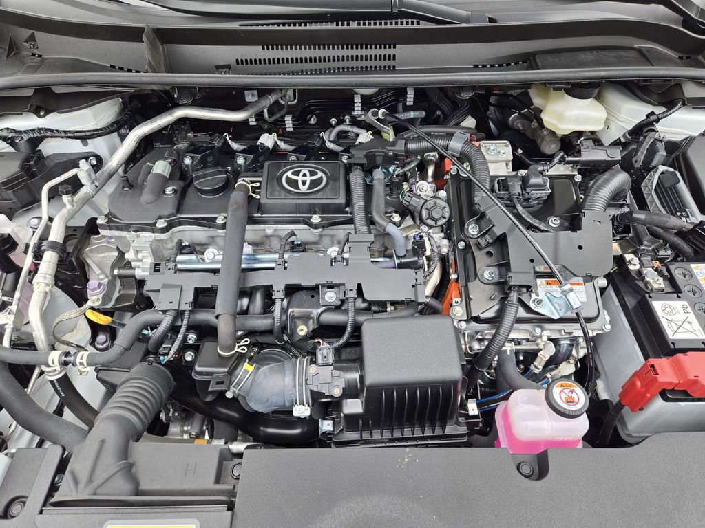 Used 2025 Toyota Corolla SE w/ SE Premium Package FWD image 20