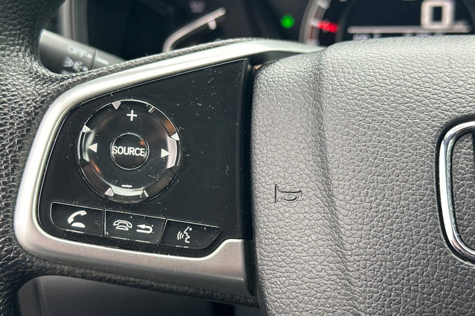 Used 2019 Honda CR-V LX image 29