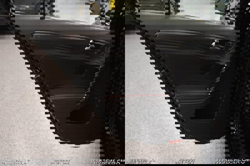 Used 2021 Volkswagen GTI Autobahn image 39