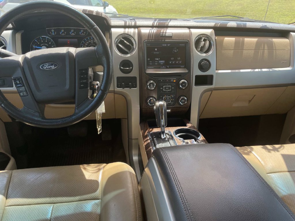 Used 2013 Ford F150 Lariat w/ Mid Equipment Group RWD image 14