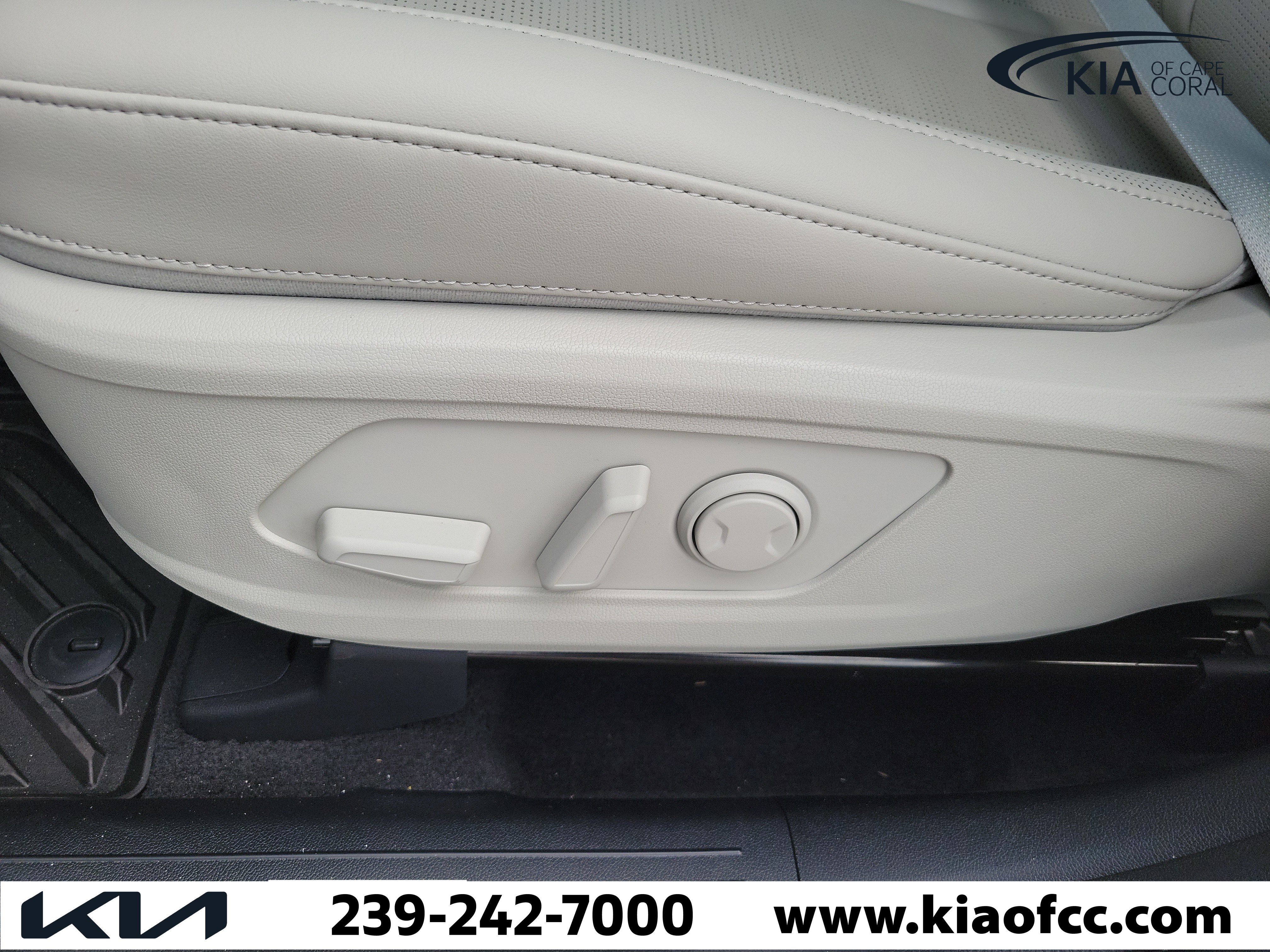New 2026 Kia Sorento S FWD image 29