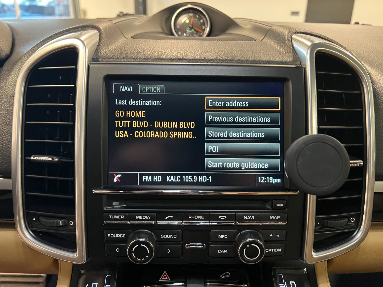 Used 2016 Porsche Cayenne S AWD/4WD image 17