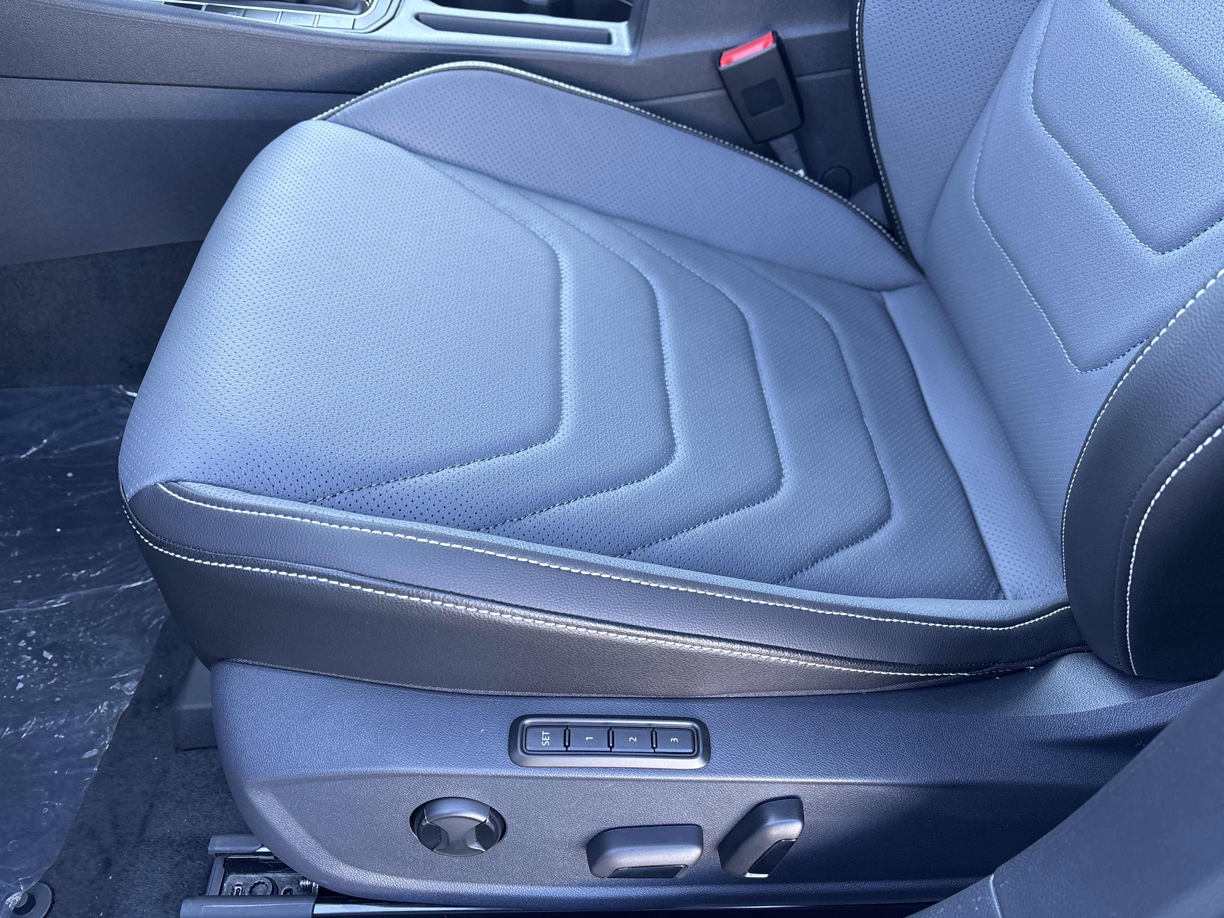 New 2026 Volkswagen Jetta SEL image 16