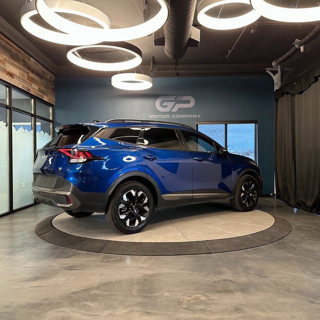 Used 2023 Kia Sportage X-Line w/ X-Line Premium Package image 3