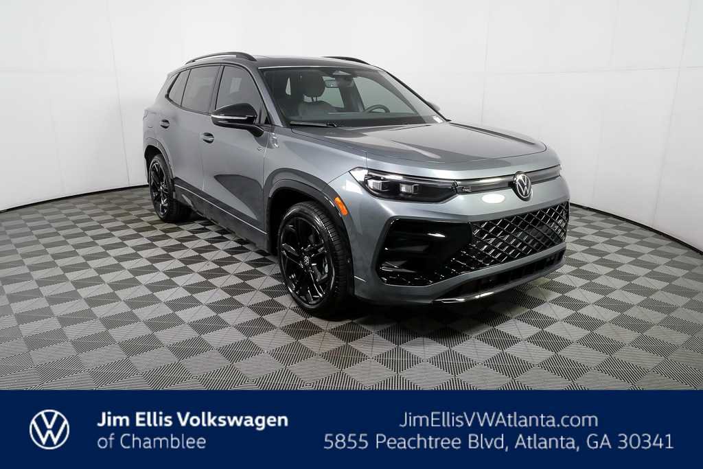 New 2026 Volkswagen Tiguan SE R-Line FWD video 1