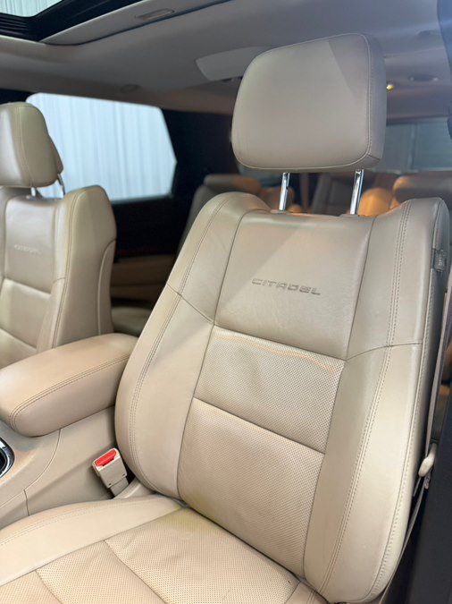 Used 2015 Dodge Durango Citadel w/ Technology Group AWD/4WD image 15