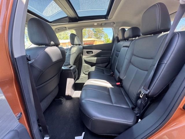 Used 2016 Nissan Murano SL w/ SL Technology Package AWD/4WD image 13
