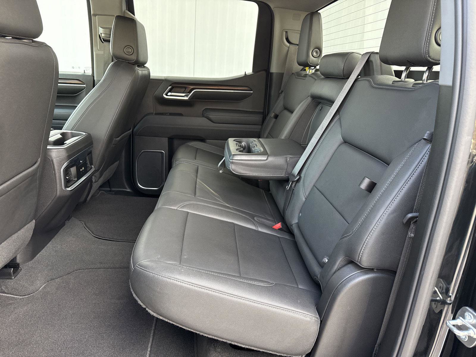 Used 2022 GMC Sierra 1500 SLT w/ SLT Premium Package image 14