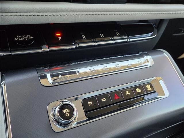 New 2026 Lincoln Aviator 2WD image 14