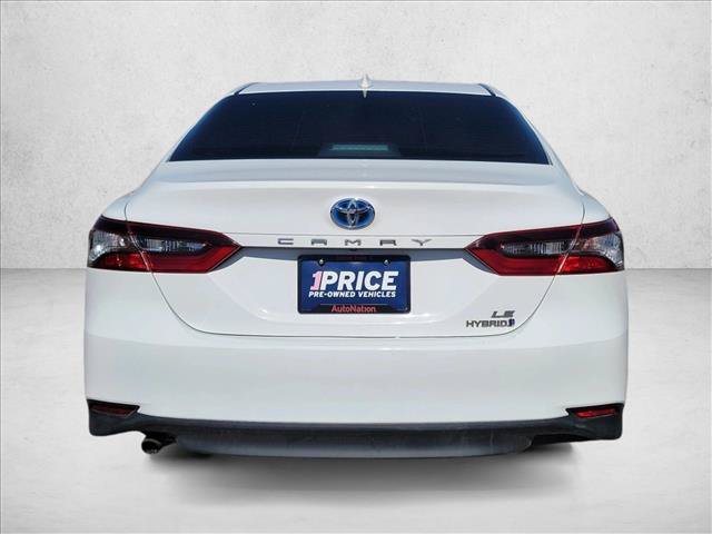 Used 2022 Toyota Camry LE FWD image 7