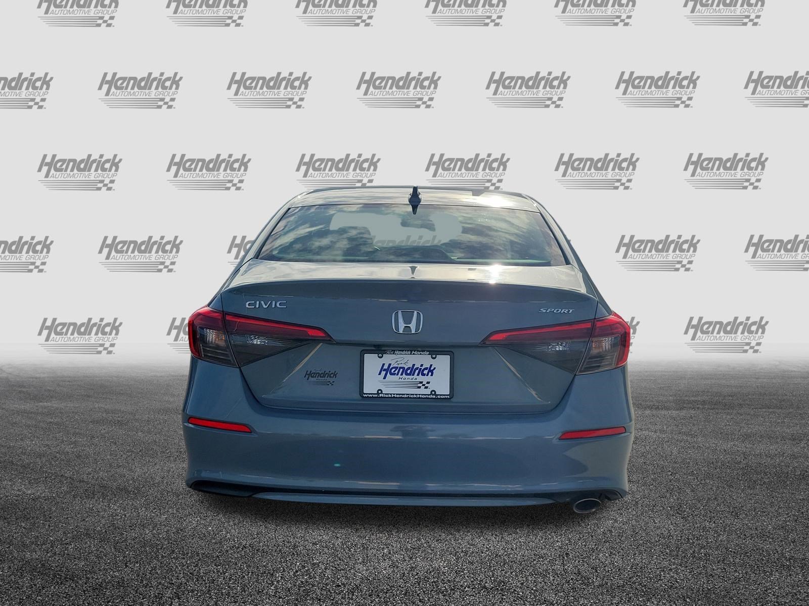 Used 2023 Honda Civic Sport image 6