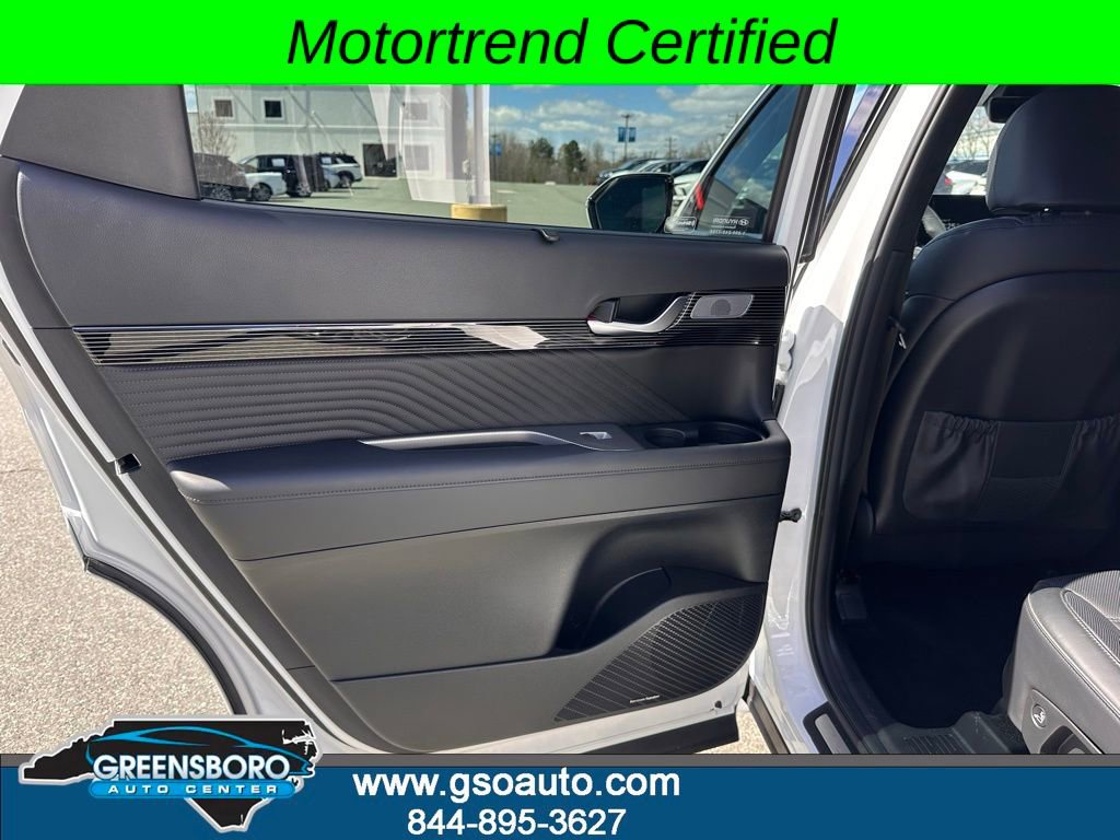 Used 2024 Hyundai Palisade Calligraphy image 21