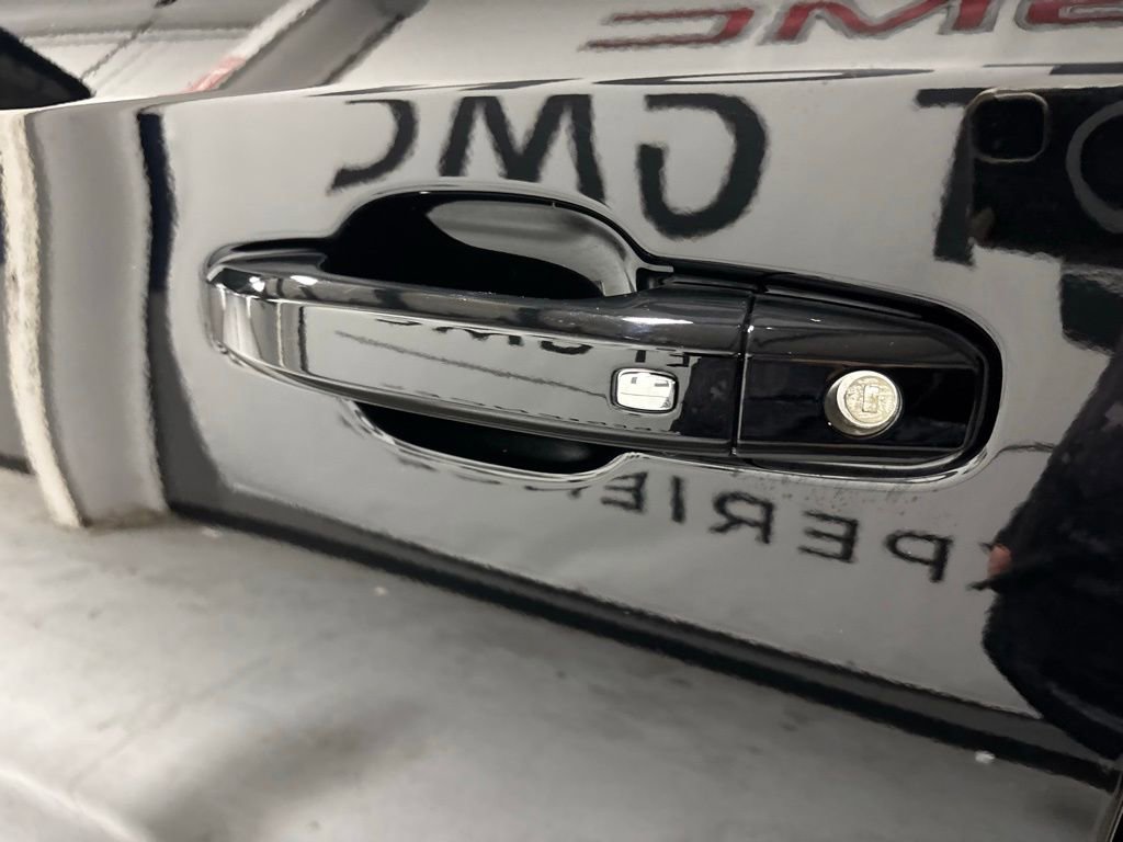 New 2026 GMC Sierra 1500 Elevation image 10