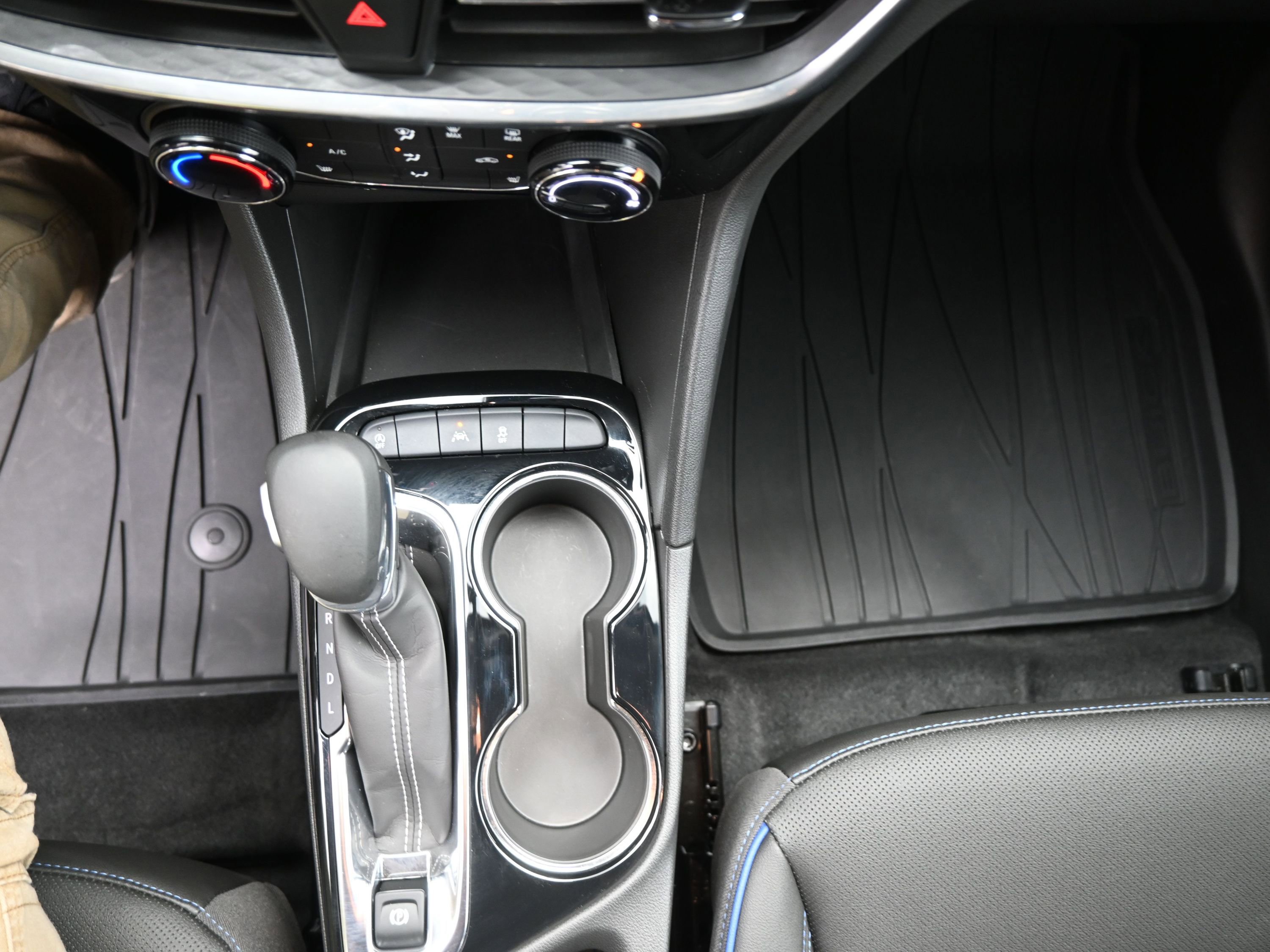 Certified 2026 Buick Encore GX Sport Touring w/ Comfort Package image 16