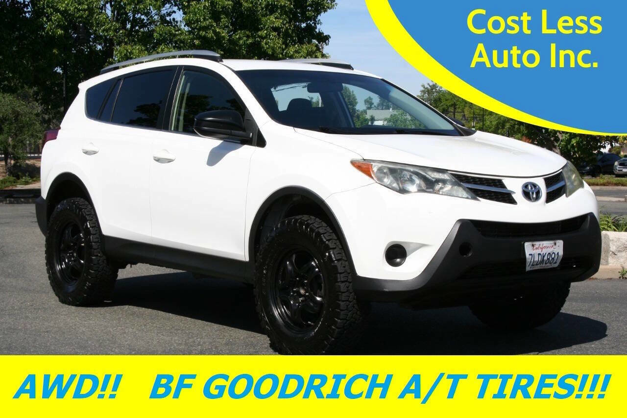 Used 2014 Toyota RAV4 LE AWD/4WD image 2
