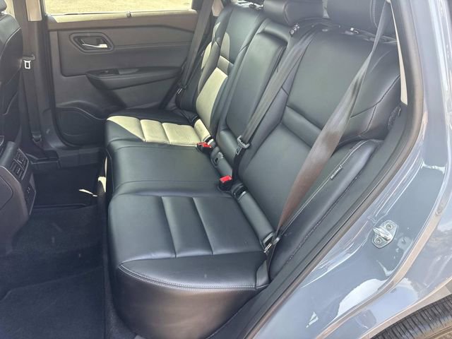 Certified 2023 Nissan Rogue SL w/ SL Premium Package AWD/4WD image 17