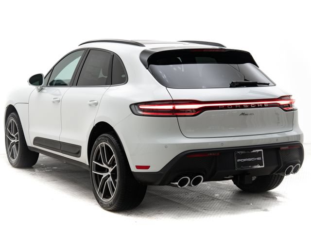 Certified 2026 Porsche Macan AWD/4WD image 3