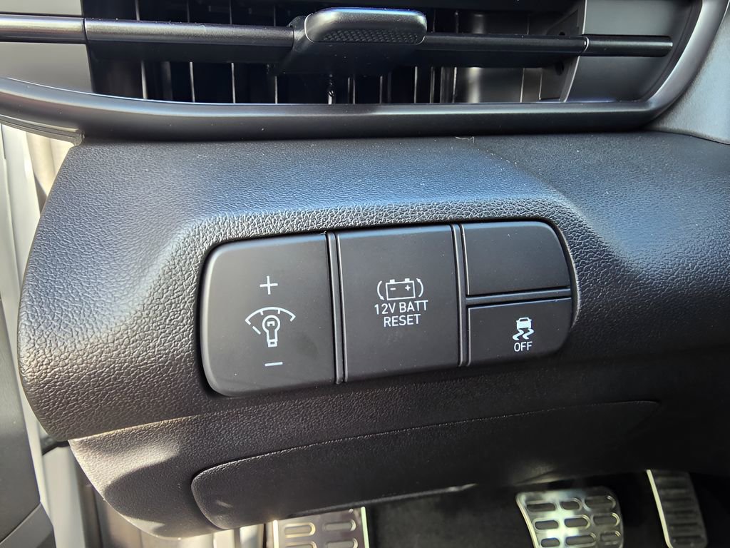 New 2026 Hyundai Elantra Sport image 19