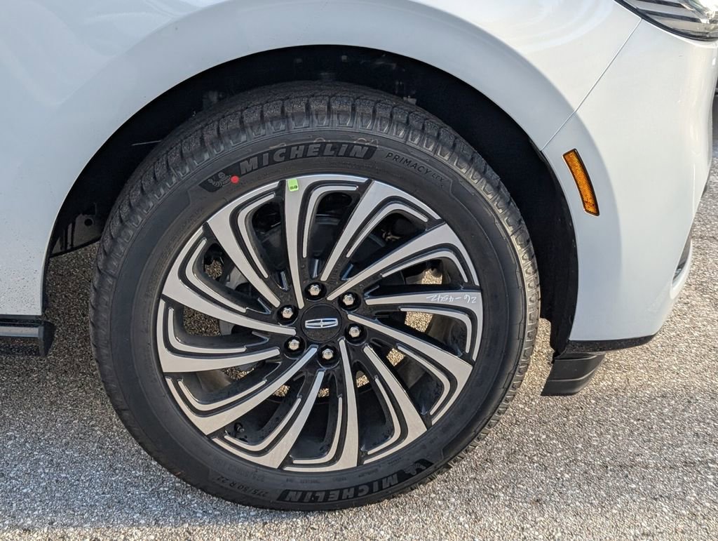 New 2026 Lincoln Navigator Black Label image 9