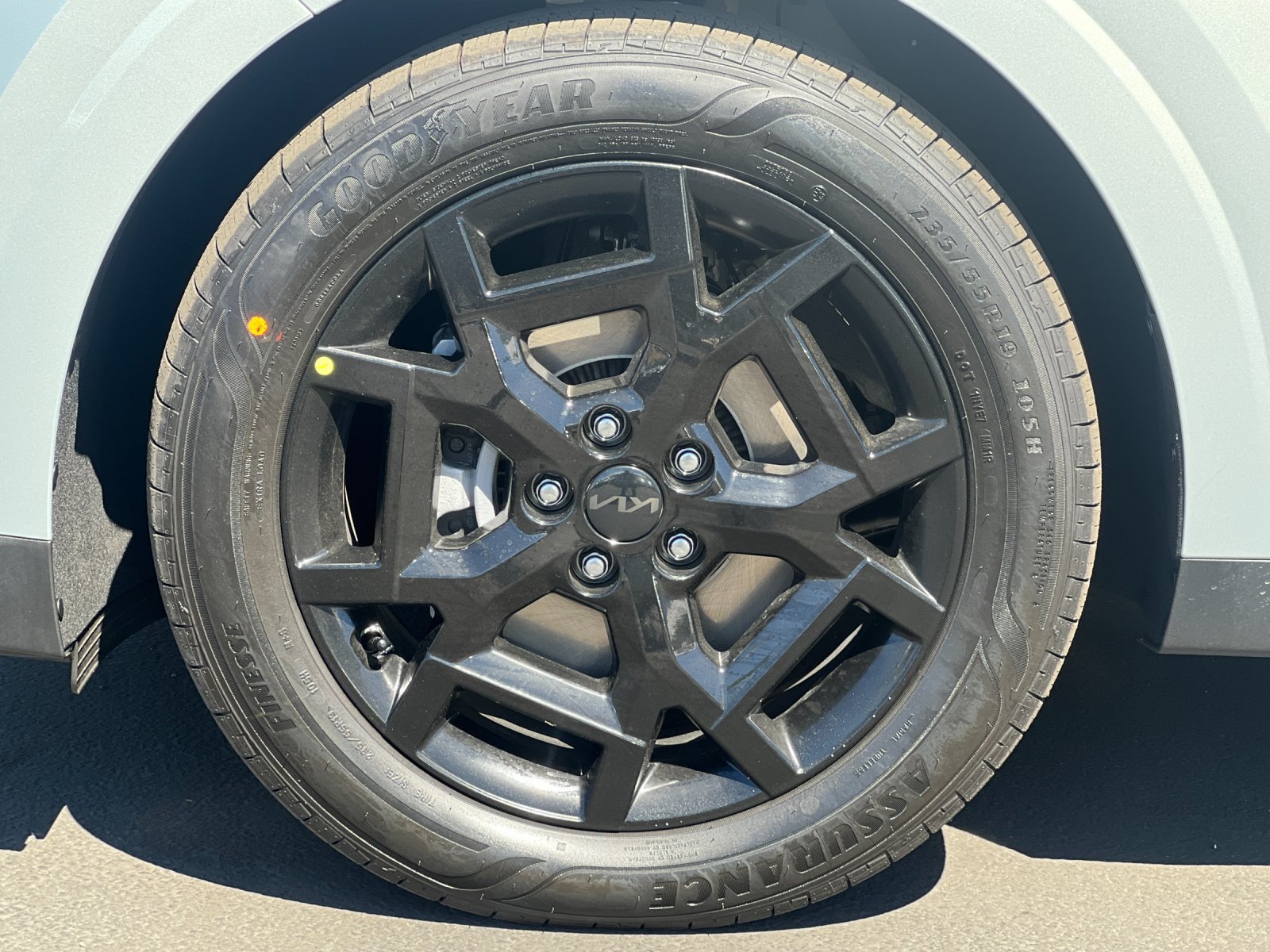 Certified 2026 Kia Carnival SX Prestige FWD image 35