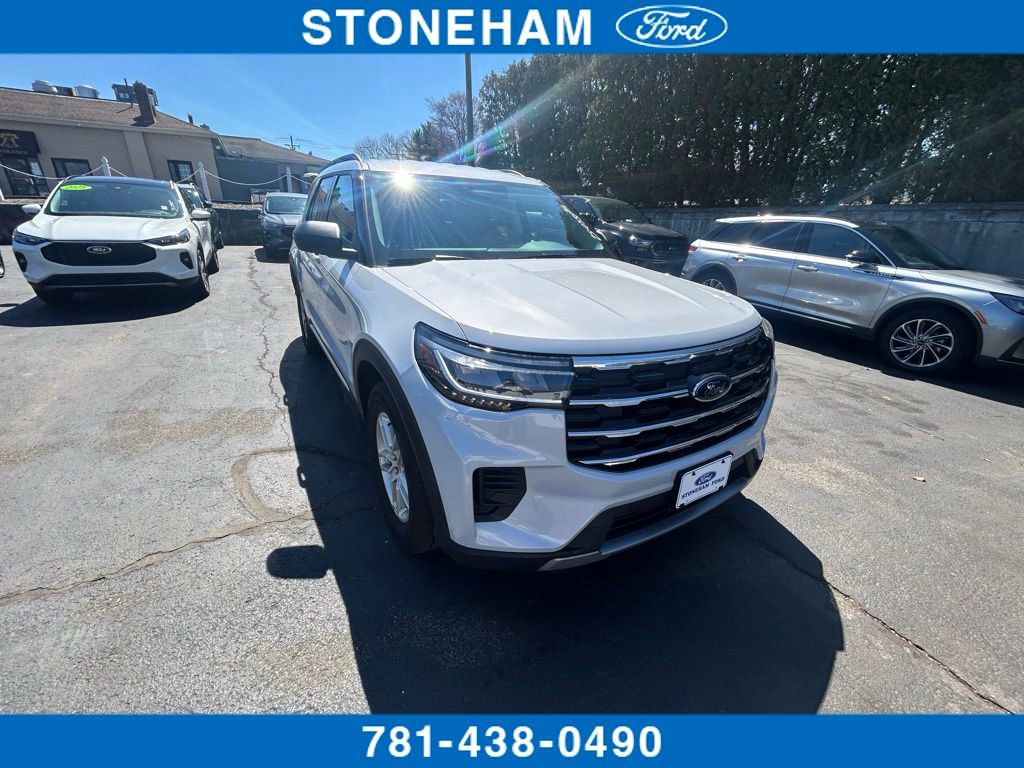 Used 2025 Ford Explorer Active
