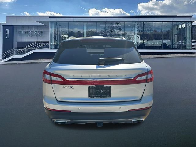 Used 2016 Lincoln MKX Select w/ Select Plus Package image 7