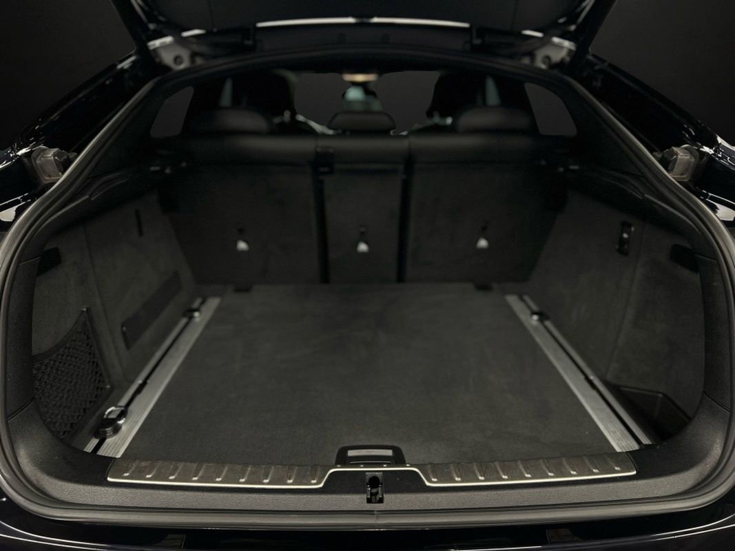 Used 2019 BMW X6 xDrive35i w/ M Sport Package image 44