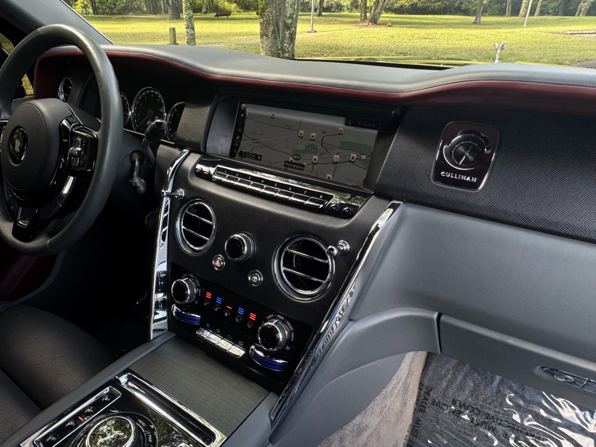 Used 2020 Rolls-Royce Cullinan 335K MSRP!! image 37