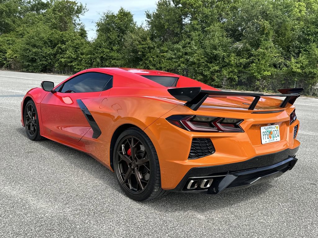 Used 2021 Chevrolet Corvette Stingray Premium Conv w/ Z51 Performance Package RWD image 4