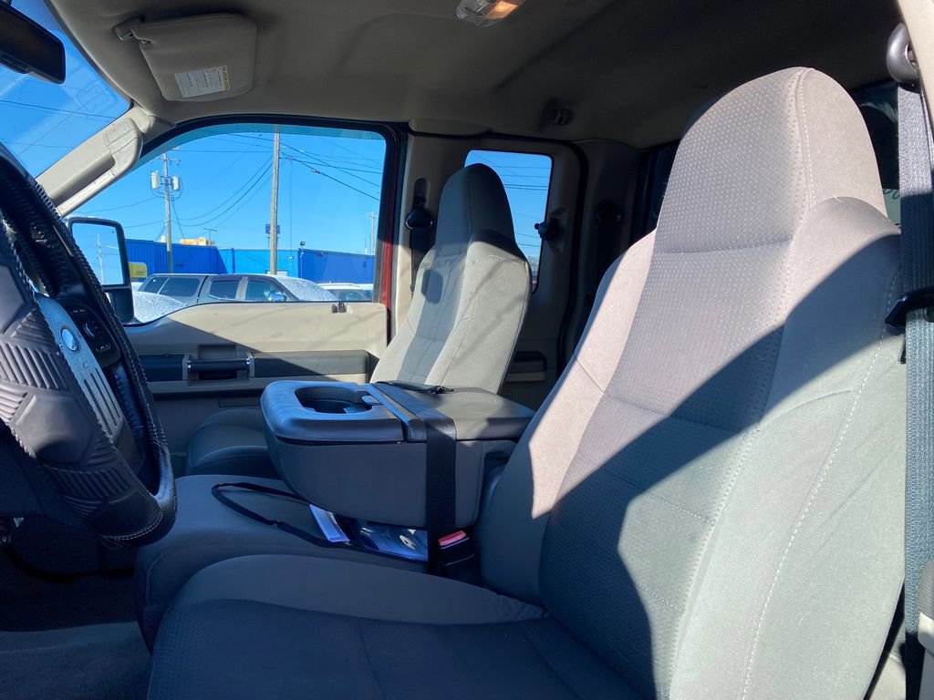 Used 2009 Ford F250 XLT AWD/4WD image 9