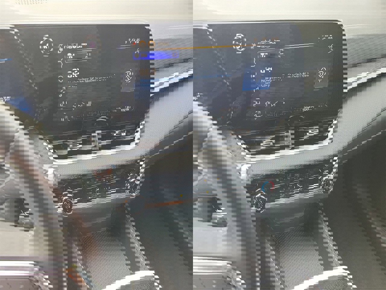 Used 2025 Chevrolet Equinox LT image 22