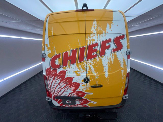 Used 2021 Mercedes-Benz Sprinter 2500 image 24