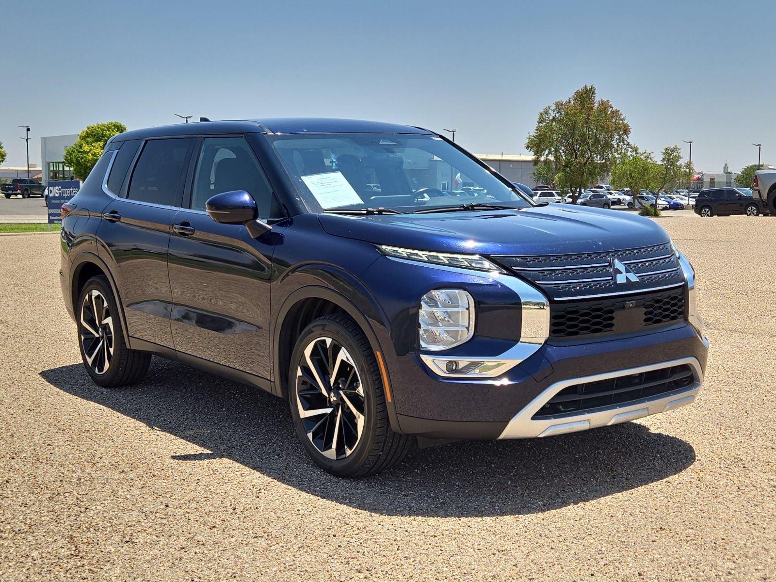 Used 2024 Mitsubishi Outlander SE FWD image 7