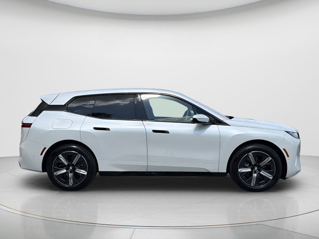 New 2026 BMW iX xDrive45 image 8