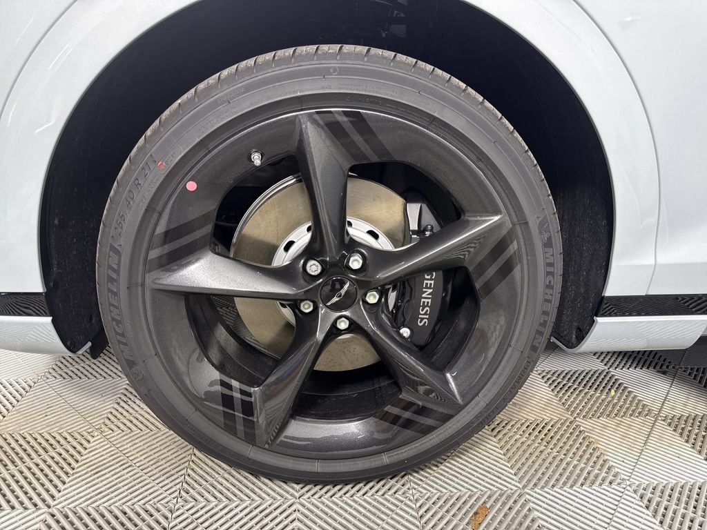 New 2027 Genesis GV70 2.5T Sport Prestige AWD/4WD image 11