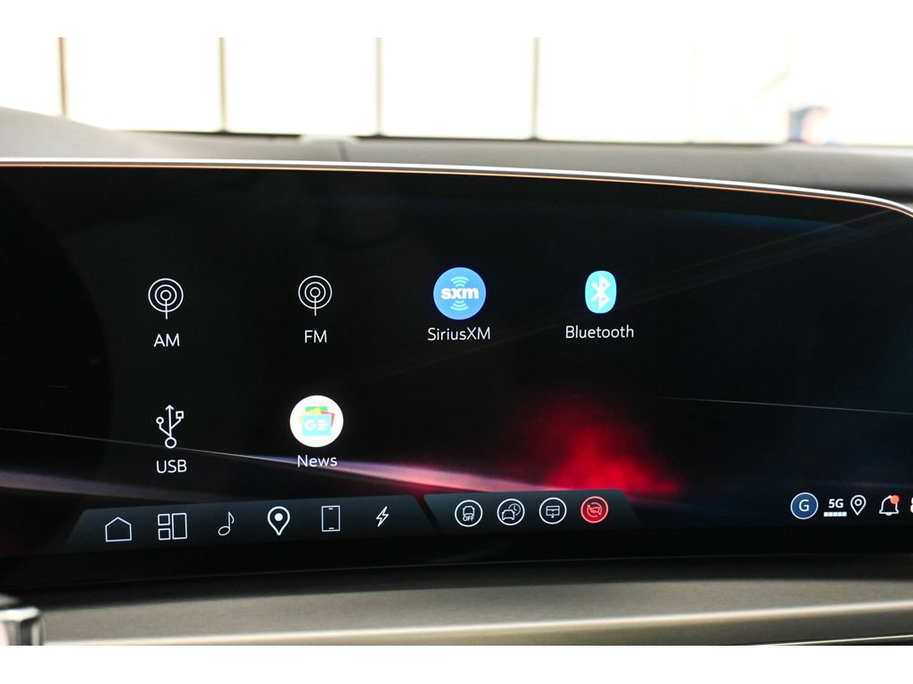 New 2026 Cadillac Lyriq V w/ Exterior Carbon Fiber Package AWD/4WD image 37