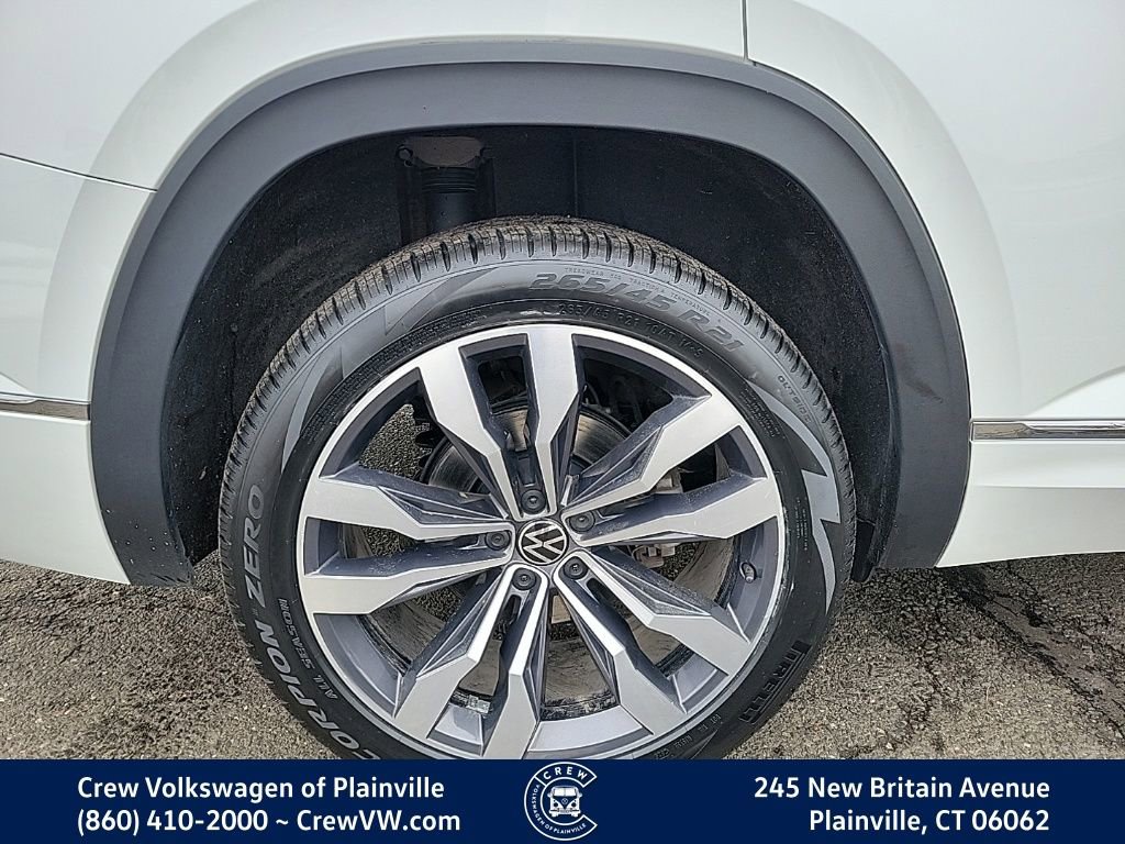 Used 2022 Volkswagen Atlas SEL Premium image 19