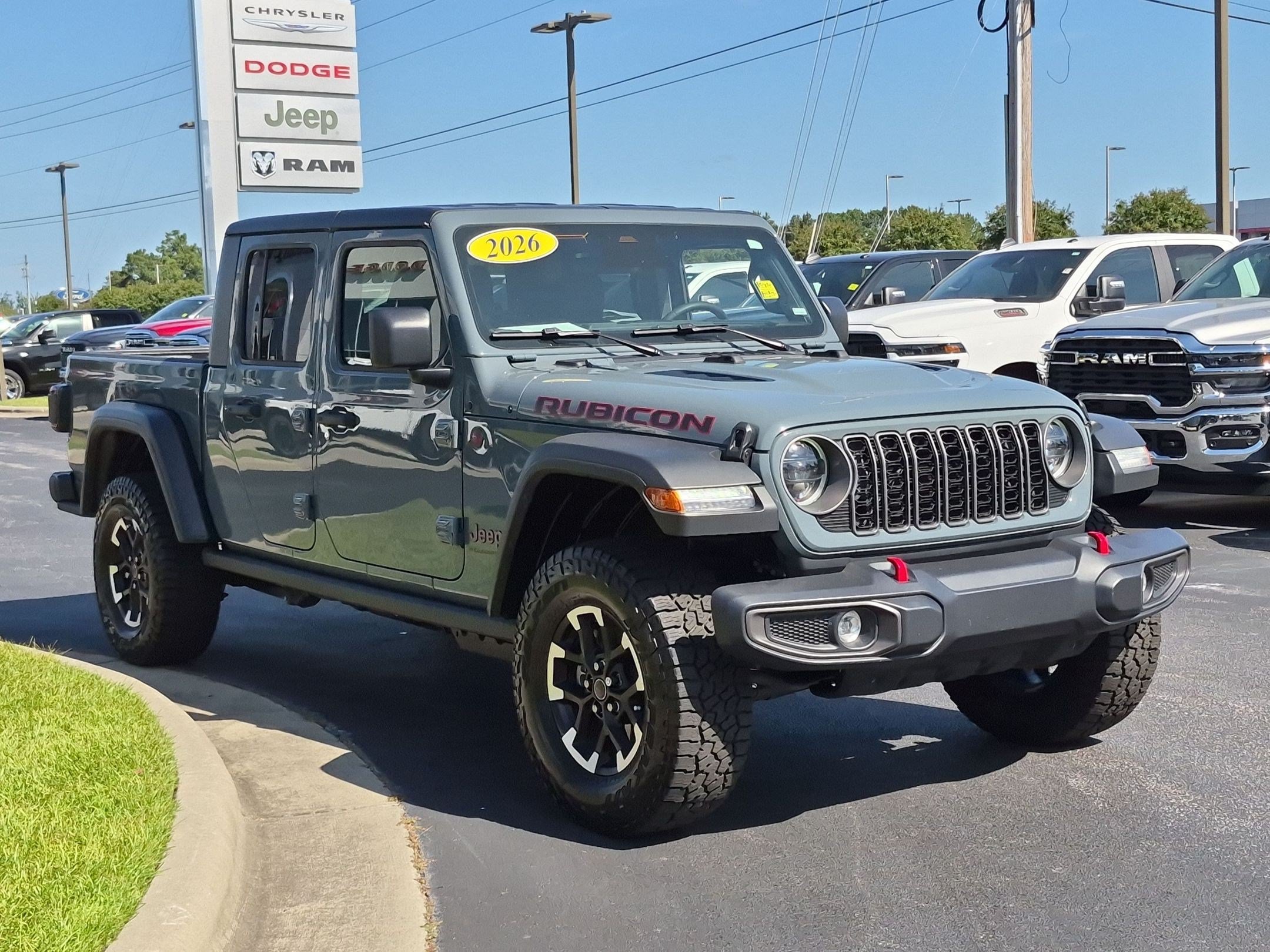 Used 2026 Jeep Gladiator Rubicon AWD/4WD image 3