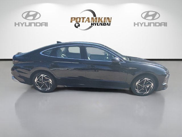 Certified 2026 Hyundai Sonata SEL FWD image 5