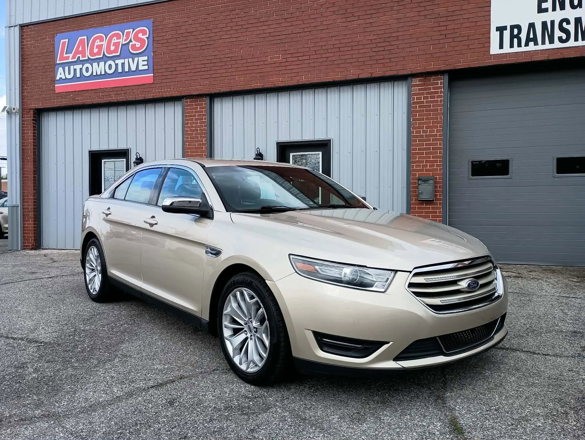 Used 2018 Ford Taurus Limited