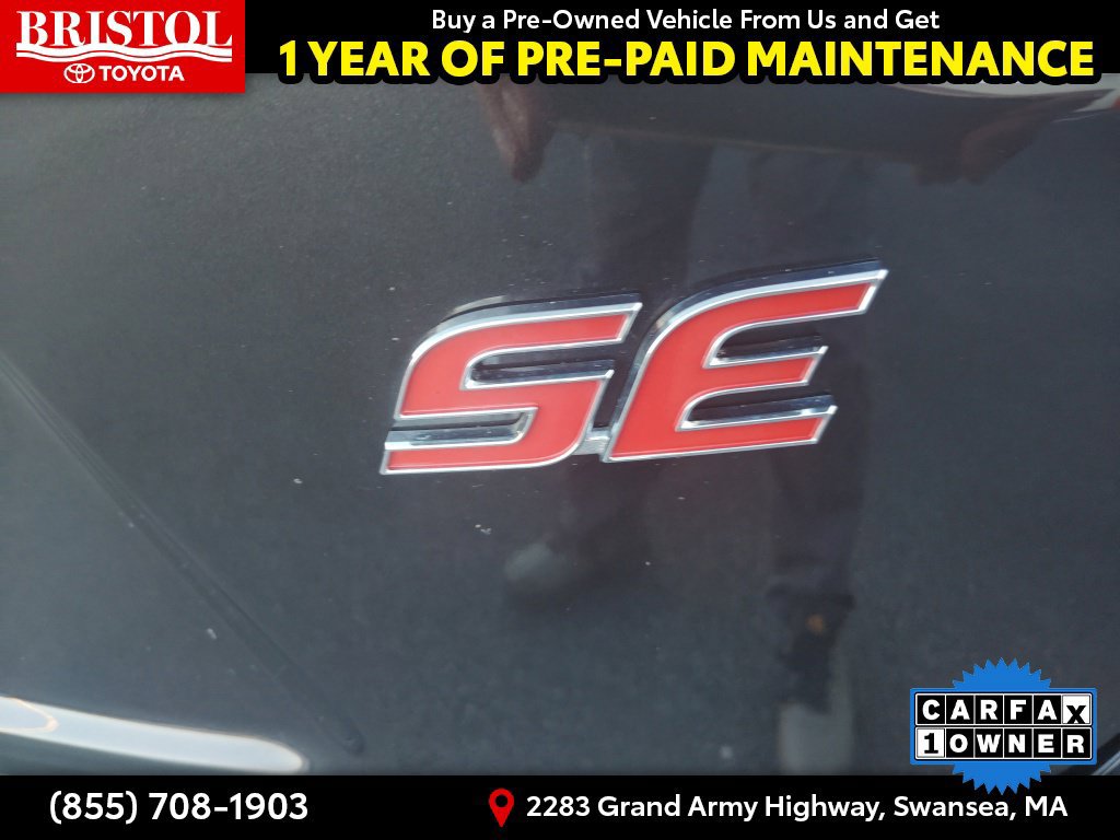 Used 2022 Toyota Corolla SE w/ SE Premium Package FWD image 30