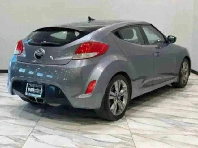 Used 2016 Hyundai Veloster w/ Option Group 02 image 39